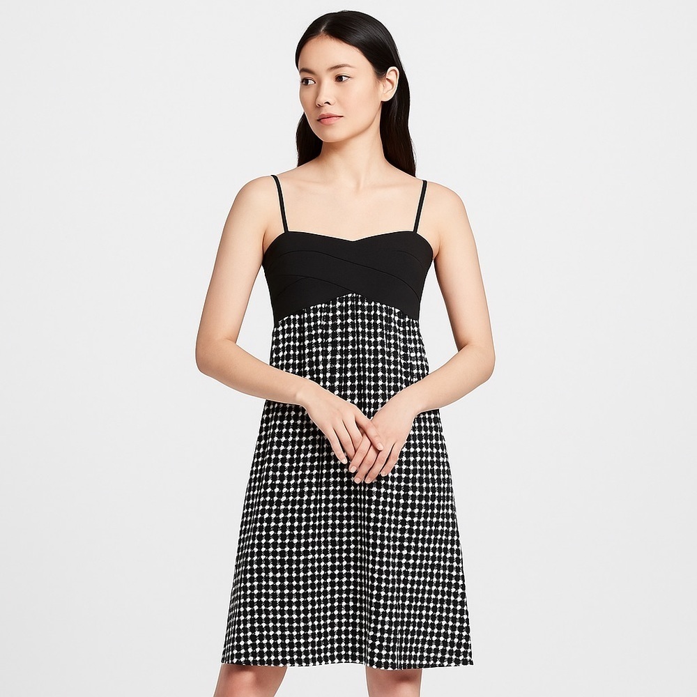 MAX STUDIO Sexy Black & White Circle Print Dress Size S